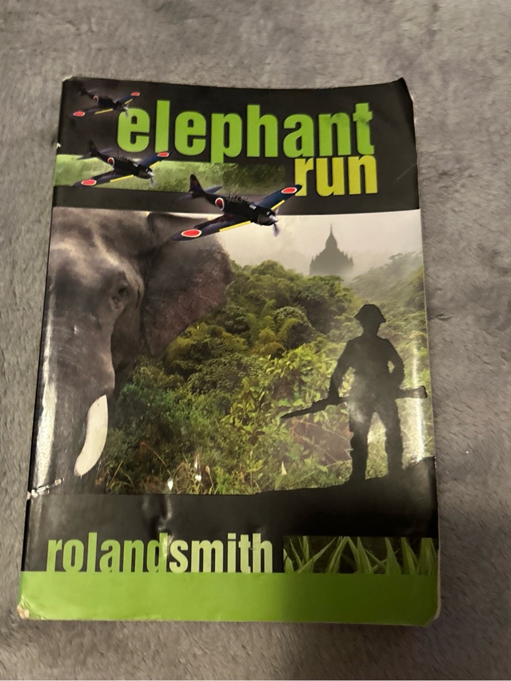 Elephant Run by Roland Smith, Paperback, 2008